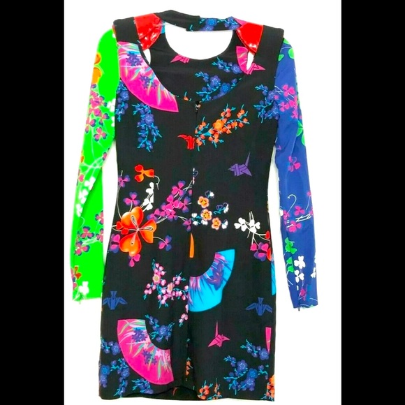 NWT- VERSACE STAMPA FLORAL SILK MINI DRESS - Picture 7 of 15